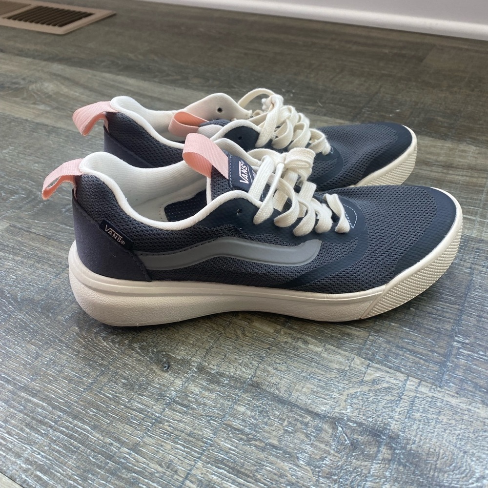 Vans Ultra Range 7.5